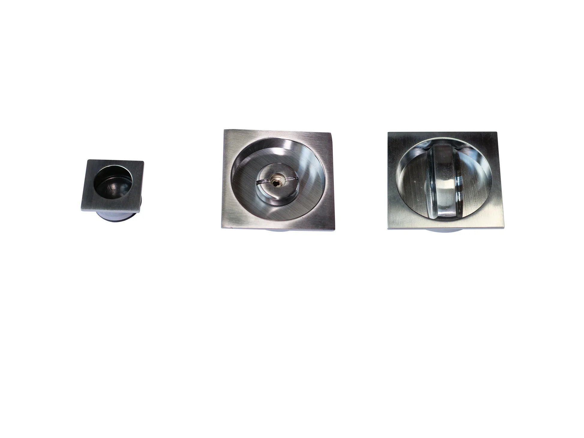 ESSENTIALS_SQUARE_LOCK